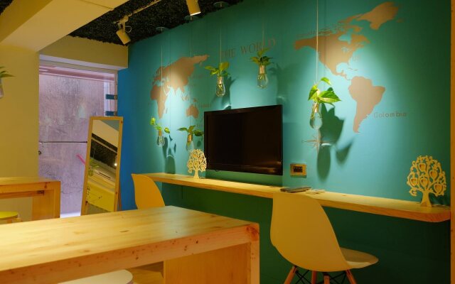 Leo ho Hostel