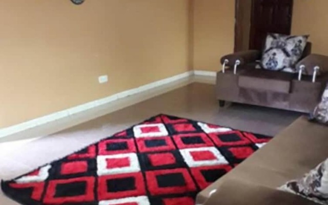 A & J Holiday Suites