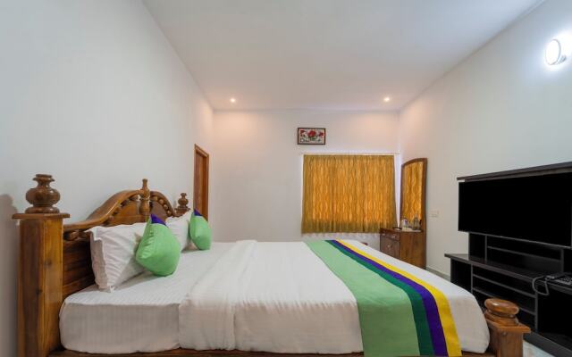 Treebo The Regalia Rooms With Mountain View