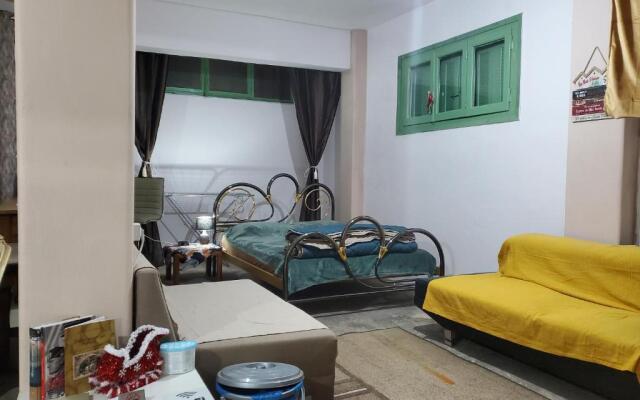 Spacious, friendly, 72sm Bedroom in Nikaia-Peiraeus