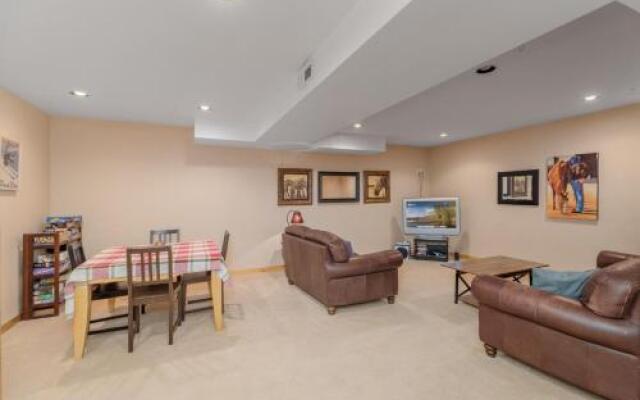 Peterson Acres in Plain