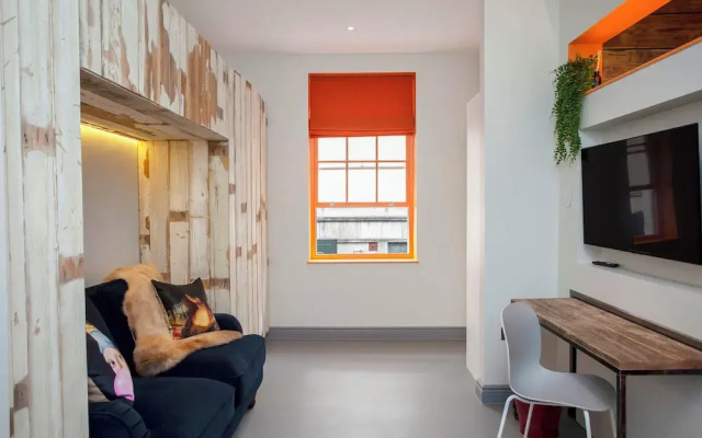 Higgihaus 26 Clare Street Aparthotel
