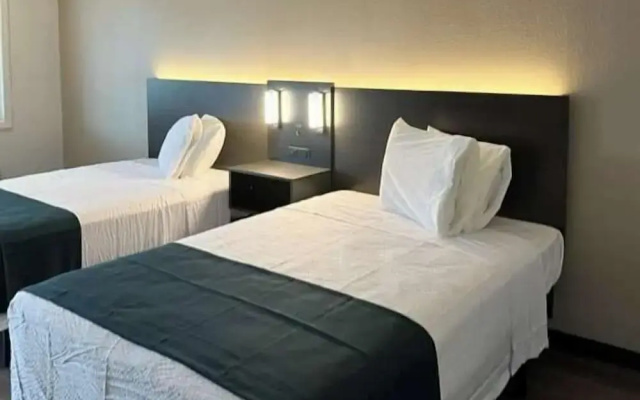 Motel 6 Sandersville, GA