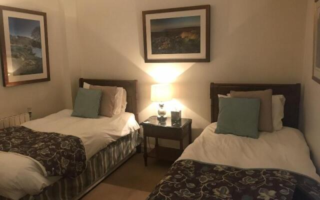 The Crown Hotel