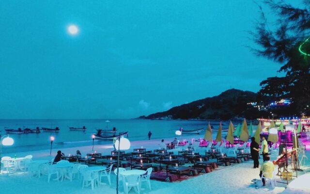 Haadrin Resort