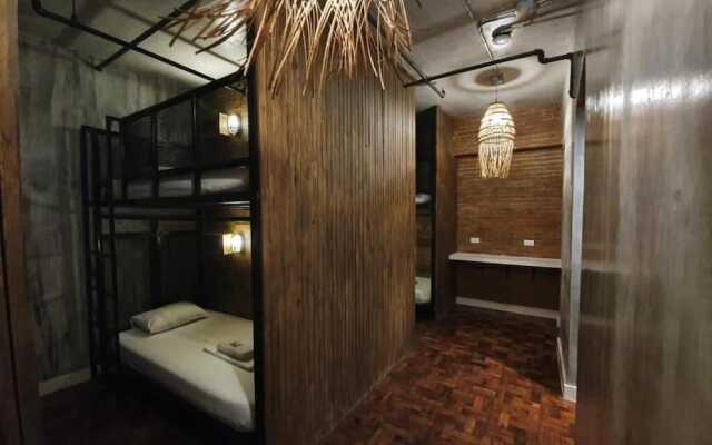 Connector Hostel by OYO Rooms