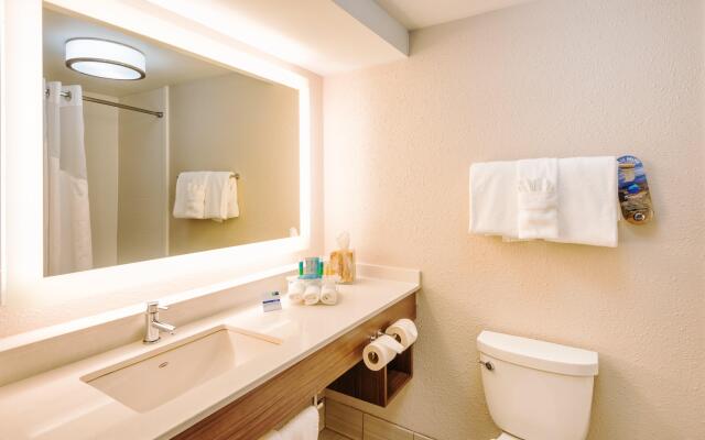Holiday Inn Express Charleston by IHG
