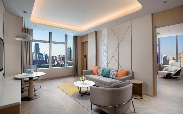 Holiday Inn Wuxi Central Station by IHG