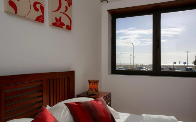 Johnny Ringo Family Apartment II