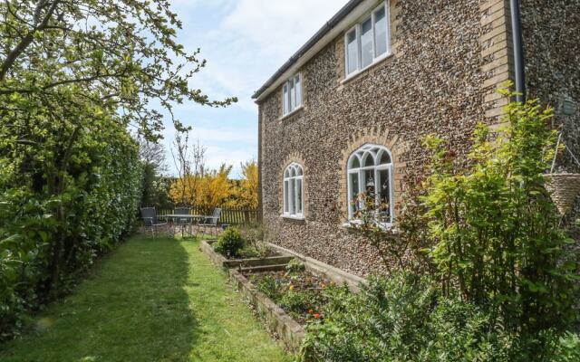 28 Stone Cottage