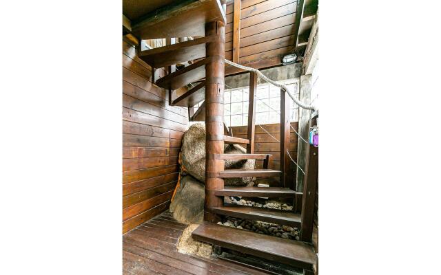 Casa em condomínio em meio à natureza CLN006