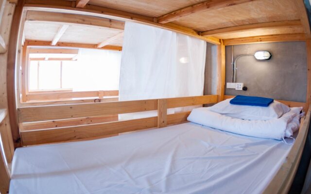 A'stel Bangrak - Adults Only - Hostel