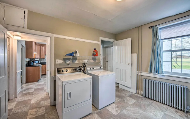 Stevens Vacation Rental ~ 14 Mi to Lancaster