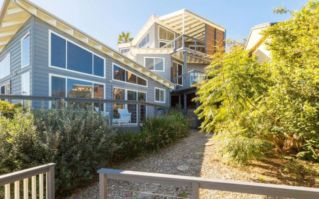 THE LOOKOUT AT GERROA Gerroa 4pm check out Sundays