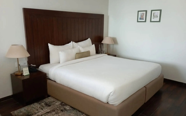 WoodSmoke resort & Spa