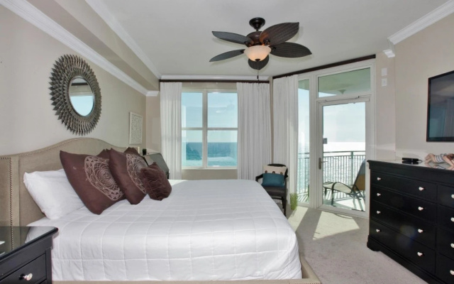 Aqua Condominiums