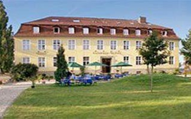 Familien- und Freizeithotel Gutshaus Petkus