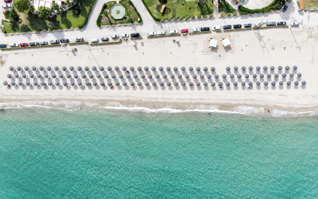 Possidi Holidays Resort & Suite Hotel