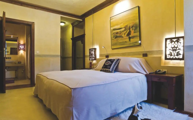 Katogi Averoff Hotel & Winery