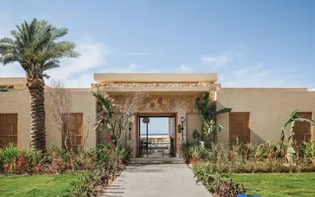 Sakhra  & Spa, Almaza Bay