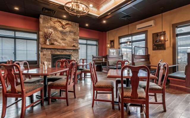 Comfort Suites Downtown Carlisle