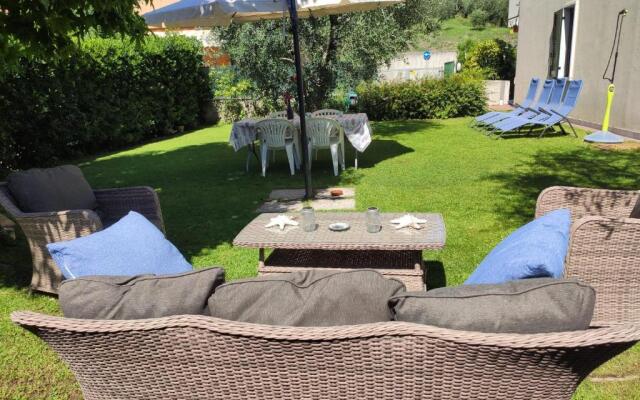 Giardino privato a Bardolino House Private Garden Amorino