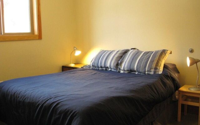 Mountain Town Properties Aladar's Guest Cabin