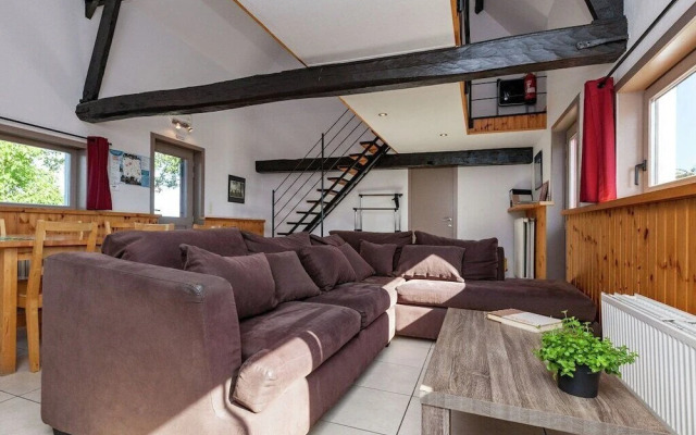 Farmhouse in Vleteren for Eight Person