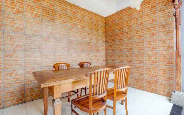 Letos Kubu 2 Homestay