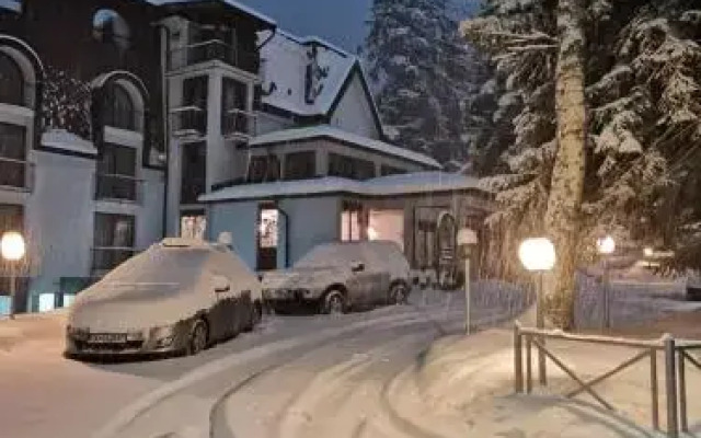 Saint George Borovets Hotel