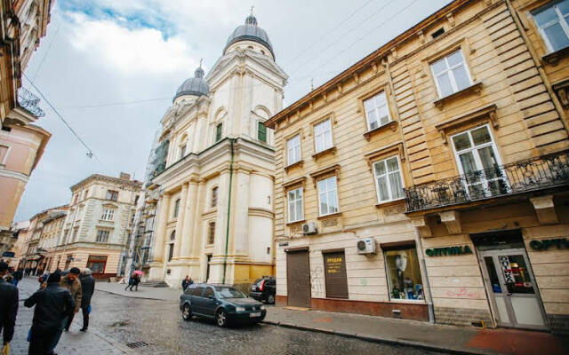 Apartments Lux in City Center Lviv