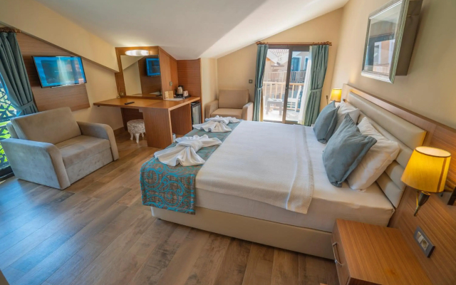 Dalyan Live Spa Resort Hotel
