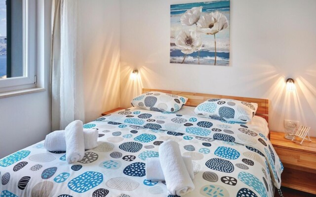 Stunning Home in Povlja With 4 Bedrooms, Wifi and Outdoor Swimming Pool