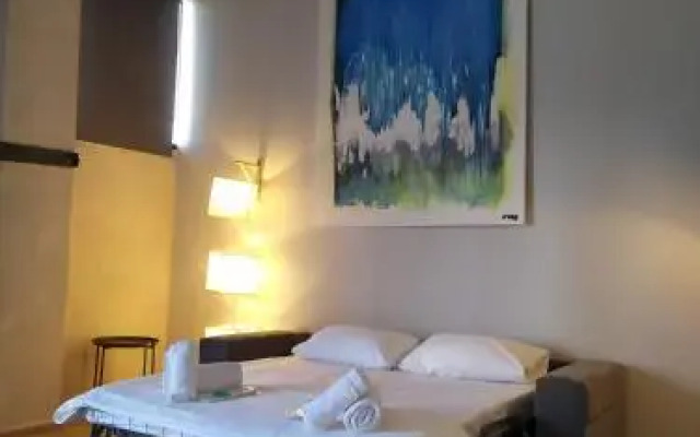 Thess Rooms Georgiou Katechaki 13