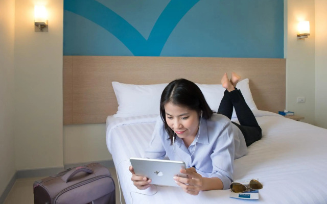 Hop Inn Hotel Makati Avenue