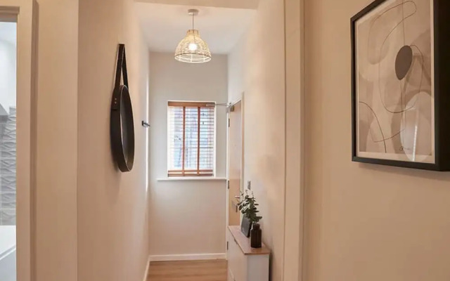 Host Stay Skyline Apartment