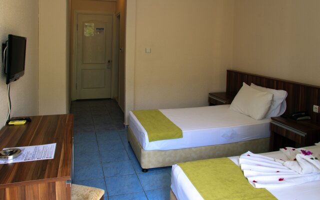 Vela Hotel