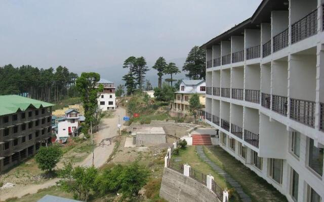 Hotel Patnitop Heights