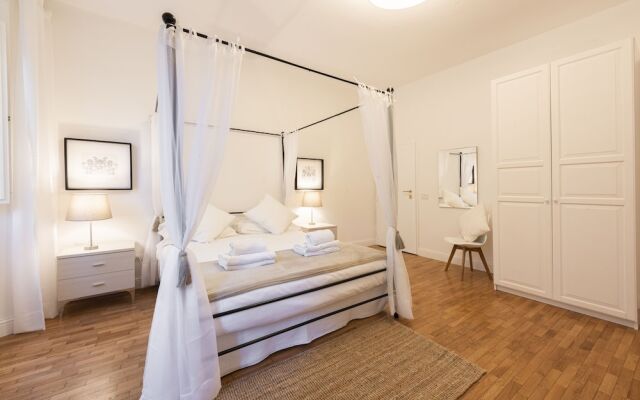 San Frediano Stile by Mmega