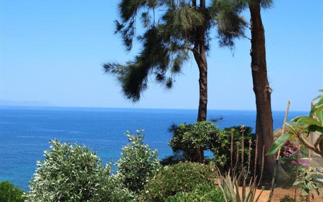 Emerald Apartment Halepa