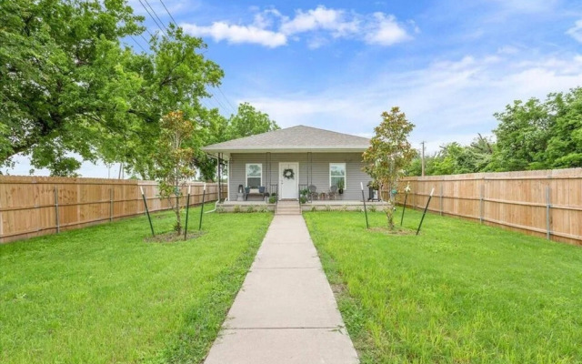 New Centrally Located Family Gathering Place