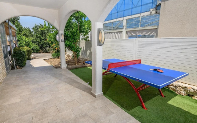 Lev HaHoresh Suites