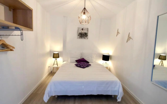 Charming Home - City Center Cosy Apartments