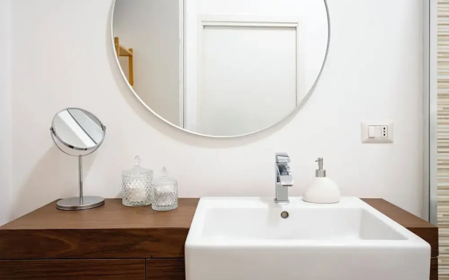 High-End Apartment in Bari Center