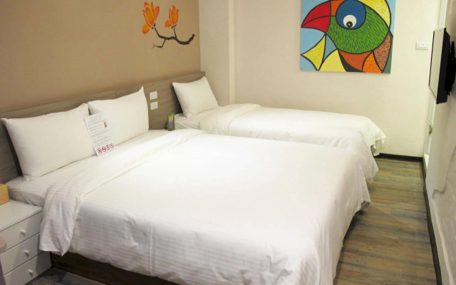 Uno Backpackers Inn