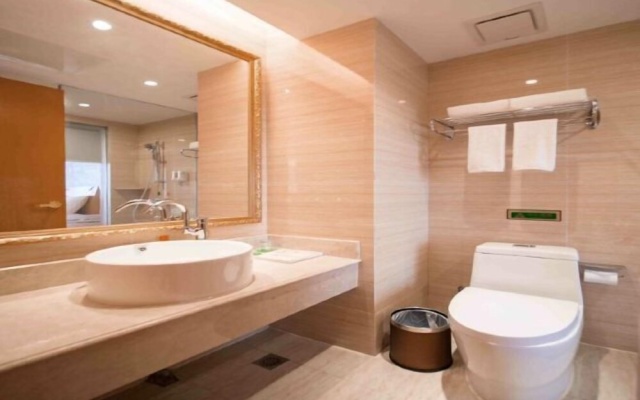 Bincheng International Hotel – Bathroom – Shangrao