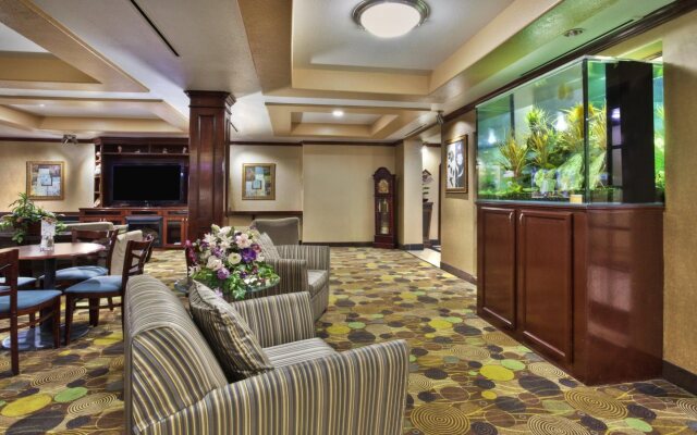 Holiday Inn Express Hotel & Suites Sealy by IHG