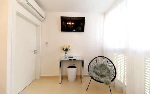KIKO Luxury Accommodation