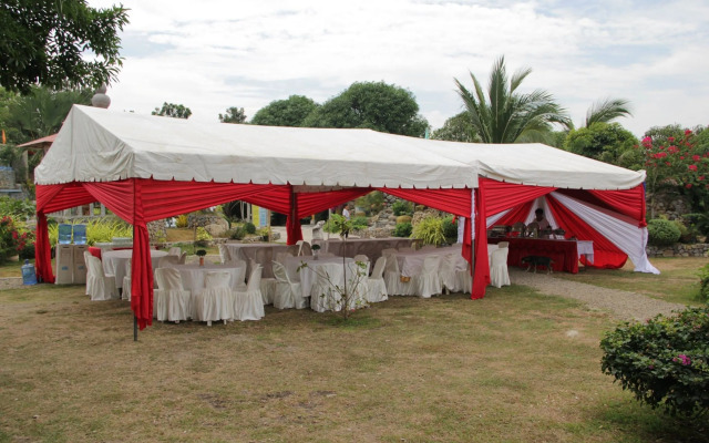 Punta Aguila Resort & Hotel