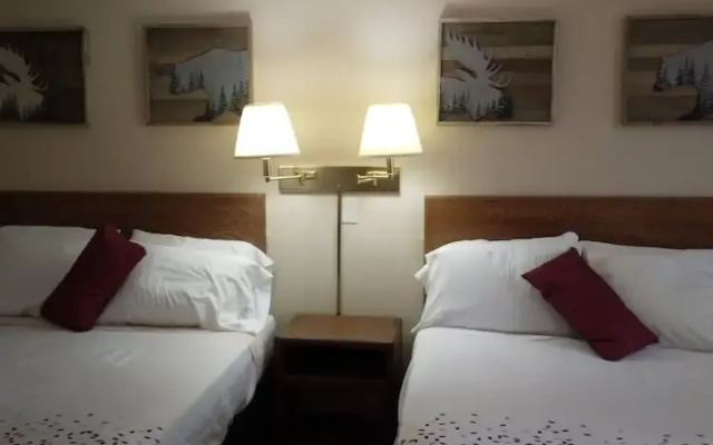 Northwoods Motels